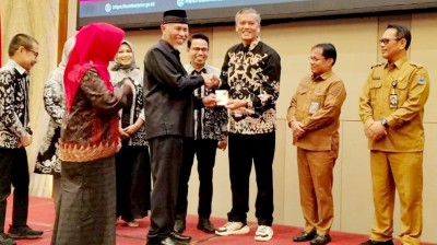 Dibuka Gubernur, Pj Wako Pariaman Roberia hadiri Launching E Monev Keterbukaan Informasi Publik Sumatera Barat Tahun 2024